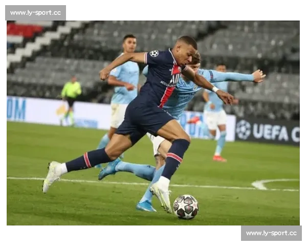 心碎巴黎！姆巴佩挥泪告别，球迷呼唤留下